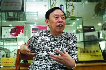 [曲艺家篇 黄俊英:纵横艺坛半世纪 才子风流永少年