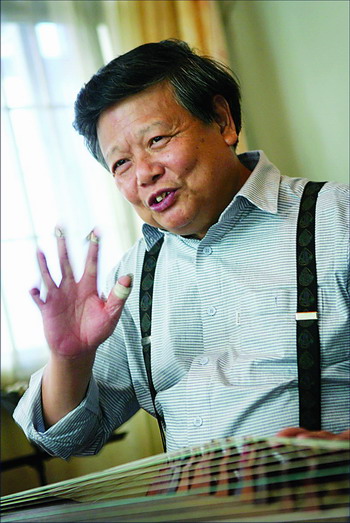 [曲艺家篇 饶宁新:岭南不分潮粤客 会当同品汉筝弦