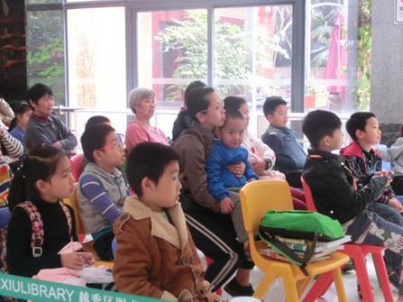说明: 2017.3.4  越秀区图书馆开展“电影《雷锋》“活动，图为活动现场1。