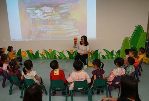 说明: \\10.0.150.150\南二楼共享\D 读书会\4月\4.22爱看书的莉莉\DSC02071.JPG