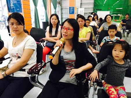 说明: C:\Users\XUYUXIAN\Desktop\5月轮岗文档\学会业界动态上传资料\5.2接收\5.2接收\白云区 4月29、30活动通讯 - 复件(1)\4月29、30活动通讯\“儿童成长”系列之第一期“家长管教有妙法”正面管教工作坊\_20170430200009.jpg