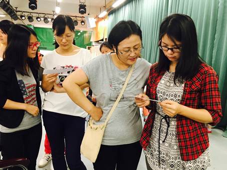 说明: C:\Users\XUYUXIAN\Desktop\5月轮岗文档\学会业界动态上传资料\5.2接收\5.2接收\白云区 4月29、30活动通讯 - 复件(1)\4月29、30活动通讯\“儿童成长”系列之第一期“家长管教有妙法”正面管教工作坊\_20170430195855.jpg