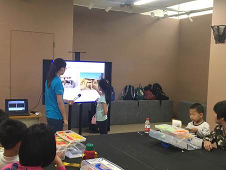 说明: C:\Users\XUYUXIAN\Desktop\5月轮岗文档\学会业界动态上传资料\5.2接收\5.2接收\白云区 4月29、30活动通讯 - 复件(1)\4月29、30活动通讯\乐同小创客第五期\照片\_20170430200935.jpg