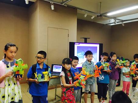 说明: C:\Users\XUYUXIAN\Desktop\5月轮岗文档\学会业界动态上传资料\5.27\白云区5.20、21日通讯 - 复件(1)\5.20、21日通讯\5.20乐同小创客第八期\照片\0521_12.jpg