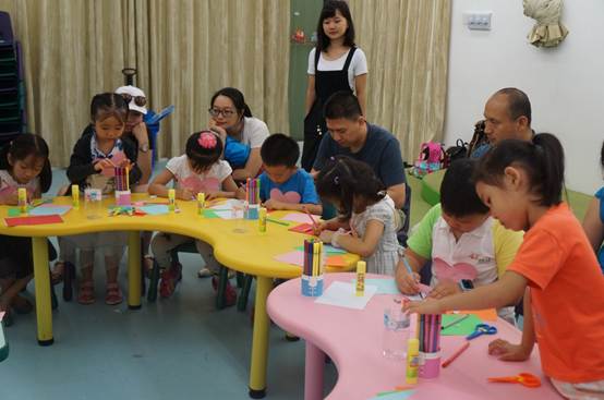 说明: \\10.0.150.150\南二楼共享\D 读书会\7月\2017年7月活动剪影\11.JPG