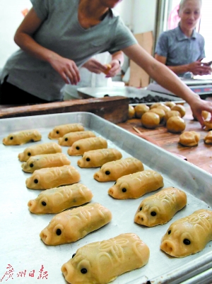 又见猪仔饼 重温旧时光