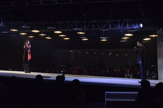 说明: C:\Users\USER\Desktop\20180110广州诗歌会\DSC_4088.JPG