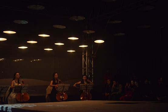 说明: C:\Users\USER\Desktop\20180110广州诗歌会\DSC_4046.JPG