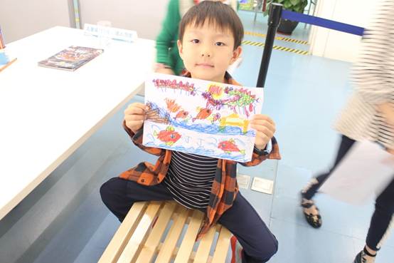 说明: 说明: \\Zj130016\共享文件夹\3.活动\2017-2018活动档案\2018\3月\阅读欣赏（周六）\漫画欣赏\3.24\照片\IMG_9469.JPG