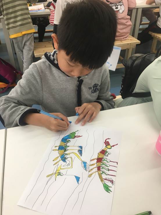 说明: 说明: \\Zj130016\共享文件夹\3.活动\2017-2018活动档案\2018\3月\阅读欣赏（周六）\漫画欣赏\3.17\照片\IMG_5176.JPG