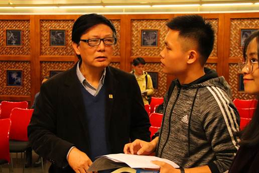 说明: F:\190325\回顾图片\读者2.jpg