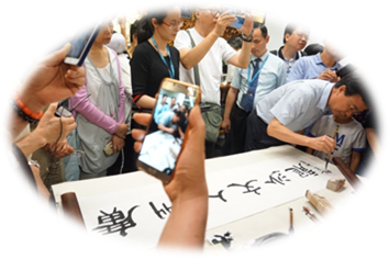 说明: D:\谢亚欣\广州文库\2019\2019人文沙龙\20190602广州人文沙龙第15讲  连登 陈春盛\照片\DSC00758.JPG