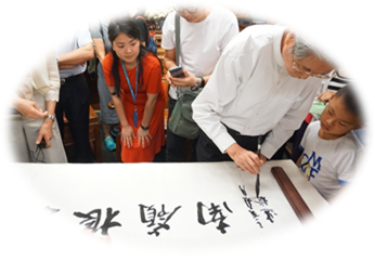 说明: D:\谢亚欣\广州文库\2019\2019人文沙龙\20190602广州人文沙龙第15讲  连登 陈春盛\照片\DSC00715.JPG
