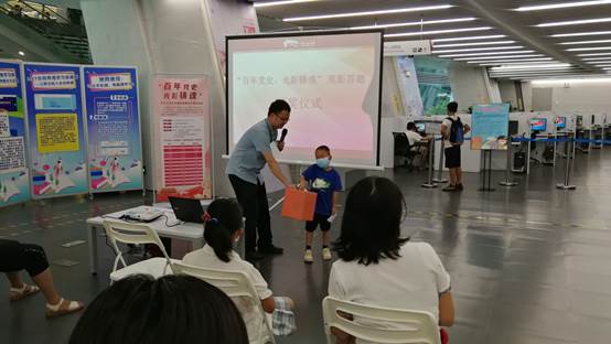 说明: D:\2021年\读者活动\雅乐\微博照片\use\互动01.jpg