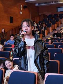 说明: 4bf5d770363d22d2de1bea946e8ec1f3